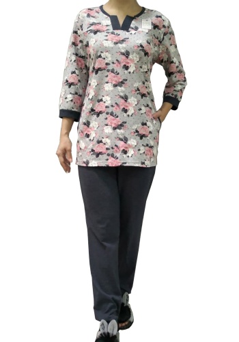 Состав: 
Хлопок 100% 
	Женский  комплект, состоит из кофты  и брюк. 

Обратите внимание: расцветка товара на сайте может отличаться от фактической расцветки. Оптовый склад оставляет за собой право поставить товар любого цвета, который имеется на