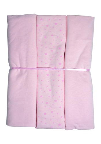 Состав:
Кулирка
Хлопок 100%
     Подарочный набор пеленок. Выполнены из принтованной и однотонной ткани. В наоре 3 шт + ленточка.