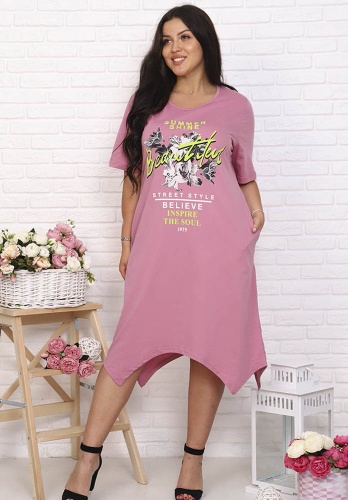 Состав:
Кулирка
Хлопок 100%
	Женская удлиненная туника. Выполнена из однотонного полотна, спереди украшена рисунком. 

Обратите внимание: расцветка товара на сайте может отличаться от фактической расцветки. Оптовый склад оставляет за собой прав