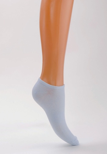 Состав: 
Хлопок 66%, 
Полиамид 32%, 
Эластан 2%
	Хлопковые носки-подследники с ажурным рисунком в верхней части изделия.