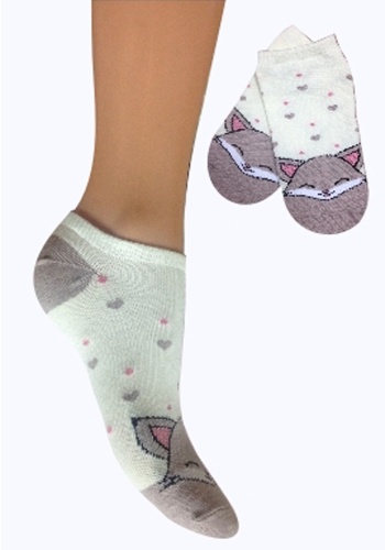 Состав: 
Хлопок 57%, 
Полиамид 36%, 
пп 4%,
Эластан 3%
	Детские укороченные носки с забавными животными на носовой части изделия.