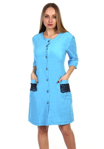 Состав:
Махра
Хлопок 80%
Полиэстер 20%
	Женский халат с круглым воротом, на пуговицах. Спереди два накладных кармана, украшенных кружевом. 

Обратите внимание: расцветка товара на сайте может отличаться от фактической расцветки. Оптовый склад 