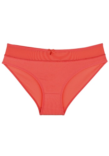  Состав: 
Хлопок 95%
Эластан 5%
	Женские трусы - баталы из однотонного  полотна. Пояс выполнен из мягкой резинки, украшен бантиком. 