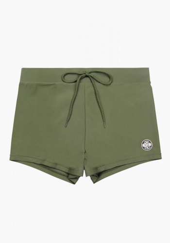 Состав:

Полиамид  80%
Эластан 20%

      Мужские купальные шорты. 