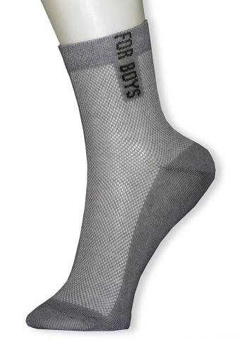 Состав:
Хлопок 85%
Полиамид 15%
	Детские носки для мальчика с узором , высота классическая, резинка двубортная, усиленный мысок и пятка, плоский шов.