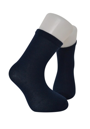 Состав:
Хлопок 90%
Нейлон 8%
Эластан 2%
	Носочки детские антибактериальные. Так как детские ножки часто потеют - цель антибактериальной пропитки - предупредить грибковые заболевания у детей. Очень хорошо носятся, хорошего качества, очень красивые.