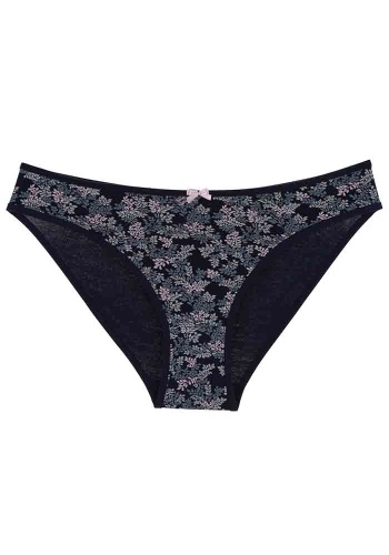 Состав:
Хлопок 95%
Эластан 5%
	Женские трусы-слипы из принтованного полотна, украшены бантиком. 