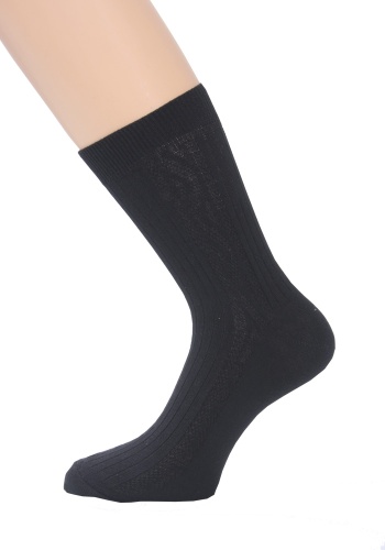 Состав:
Хлопок 80%
Полиамид 20%
	Носки мужские из хлопка с однобортной резиной, с рельефным рисунком и классической длиной паголенка.