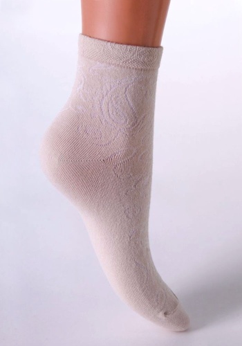 Состав: 
Хлопок 70%, 
Полиамид 28%, 
Эластан 2%
	Женские носки из хлопка, обработанного антибактериальной пропиткой с ионами серебра.