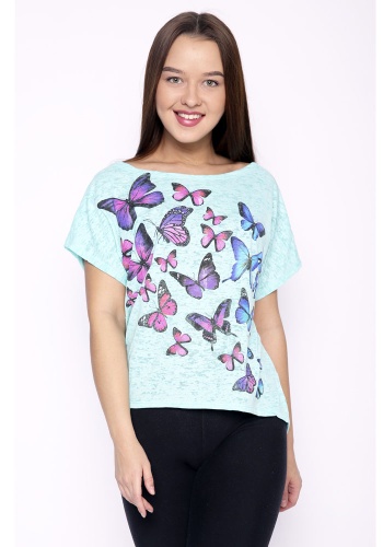 Состав:
Деворе
П/э 65%,
Хлопок 35%
	Футболка женская полуприлегающего кроя, со спущенным рукавом. С модным принтом.