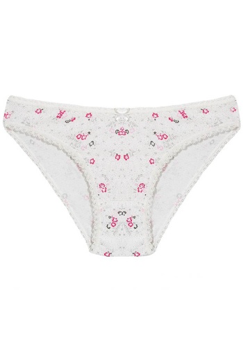 Состав:
Хлопок 97%
Эластан 3%
	Детские трусы для девочек. 