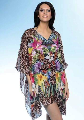 Состав: 
Полотно
ПЭ 100%
	 Пляжное платье свободного силуэта с V-образным вырезом. Детали платья выполнены из принтованного шифона. Линия талии декорирована поясом для обеспечения прилегания изделия.