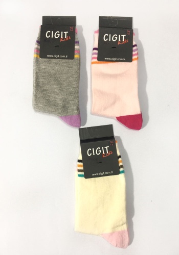 Состав:
Хлопок 80%
Полиамид 18%
Эластан 2%
	Носки детские.