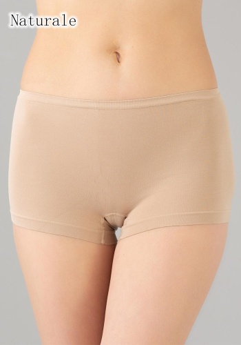 Состав:

Полиамид 90%
Эластан 7% 
Хлопок 3%

     Бесшовные трусики-шорты с х/б ластовицей, выполненные из мягкой микрофибры.