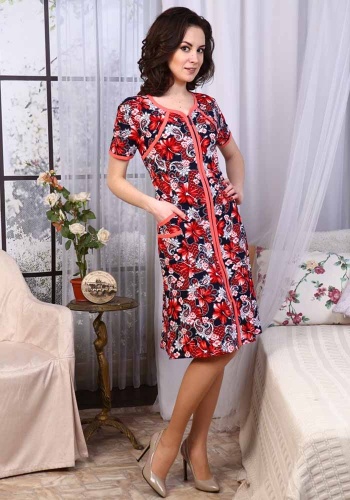 Состав: 
Кулирка 
Хлопок 100% 
	Халат с коротким рукавом на молнии и с карманами. Воротник отсутствует.