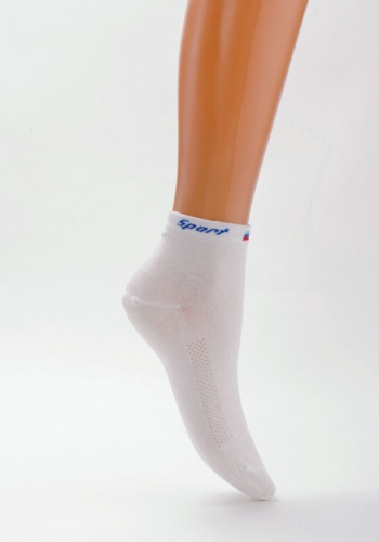 Состав: 
Хлопок 72%, 
Полиамид 26%, 
Эластан 2%
	Гладкие укороченные носки для спорта с надписью sport по борту.