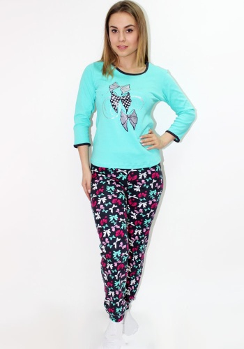 Состав:
Хлопок 100%
	Комплект женский. 

Обратите внимание: расцветка товара на сайте может отличаться от фактической расцветки. Оптовый склад оставляет за собой право поставить товар любого цвета, который имеется на данный момент.	