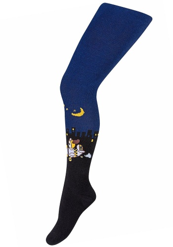 Состав:
Хлопок 76%, 
Полиамид 21%, 
Эластан 3%
	Колготки для мальчиков, с рисунком. Эта интересная модель колготок выполнена в черно-синем цвете и рисунка в виде щенка в самолётике, летящего над ночным городом. Изготовлены из качественного хлопка,