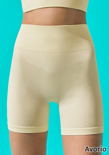 Состав:
Полиамид 90% 
Эластан 10%
   Спортивные бесшовные шорты 