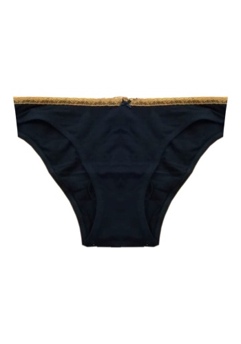 Состав:

Хлопок 95%
Эластан 5%

       Женские трусы 