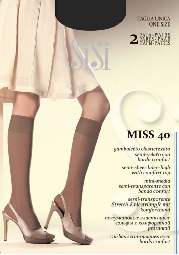 Состав:

Полиамид 80%,
Эластан 20%

	Полупрозрачные шелковистые гольфы плотностью 40 ден, комфортная широкая резинка, невидимый мыс. В упаковке 2 пары.