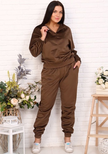 Состав:
Тканый велюр
ПЭ 100%
	Костюм женский 