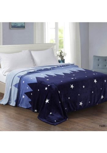 Материал:
Велсофт
Полиэстер 100%
	Пледы серии 