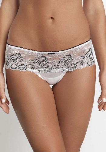 Состав:
Эластичная сетка
ПА 88%,
ПУ 12%
Кружево
ПА 90%,
ПУ 10%
Ластовица
Хлопок 100%
	Трусики-боксеры выполнены из эластичной сетки и контрастного кружева. Линия талии декорирована эластичной лентой с фестонами. Передняя деталь декорирована б