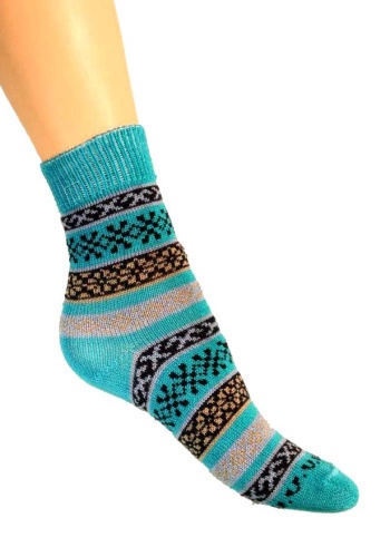 Состав: 
Шерсть: 27%, 
Акрил: 64%, 
Полиамид: 8%,
Эластан: 1%.
	Носки детские. Гладь с рисунком ложный жаккард.
