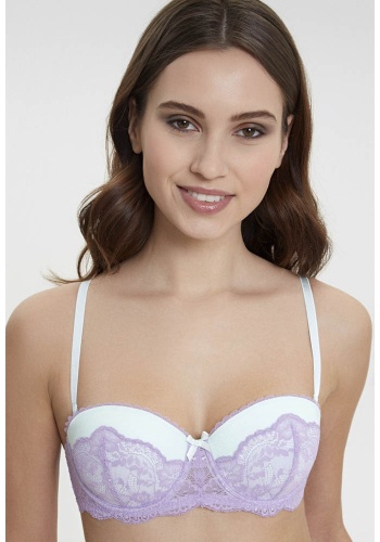 Состав:

Эластичное полотно
ПА 85%,
ПУ 15%
Кружево
ПА 90%,
ПУ 10%

	Бюстгальтер формы 