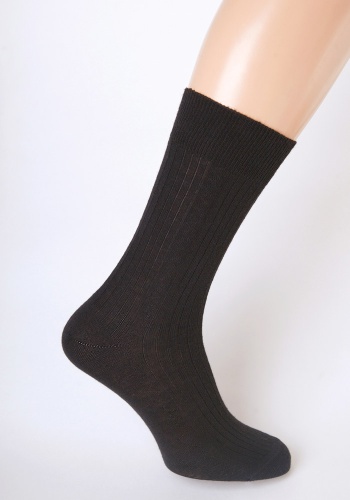 Состав: 
Шерсть 40%, 
Нитрон 40%, 
Полиамид 19%, 
Эластан 1%
	Классические зимние носки из полушерсти.