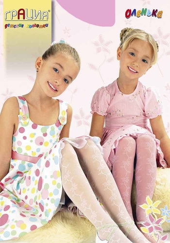 Состав: 
Полиамид 88% 
Эластан 12%
	Детские колготки с вертикальным рисунком по всей ножке, с плотными швами, уплотненным торсом и укрепленным мыском.