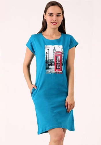 Состав:
Хлопок 100%.
	Женская туника из однотонного полотна, украшена рисунком. По бокам два втачных кармана. 

Обратите внимание: расцветка товара на сайте может отличаться от фактической расцветки. Оптовый склад оставляет за собой право постав