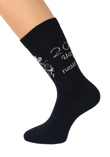 Состав:
Хлопок – 75%
ПА – 20%
Эластан – 5%
        Носки мужские демисезонные, Классические  с принтем на паголенке символом нового 2020 года.