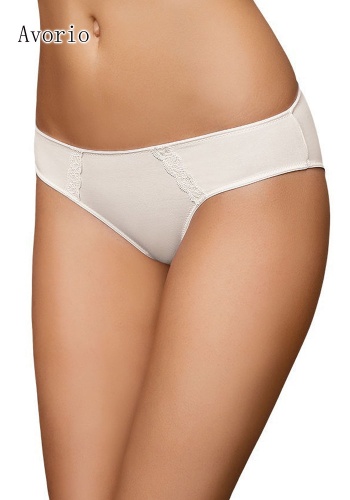 Состав:
Хлопок 95%
Эластан 5%
        Классические трусы-слипы из хлопка с эластаном, спереди кружевные вставки, низкая посадка.

