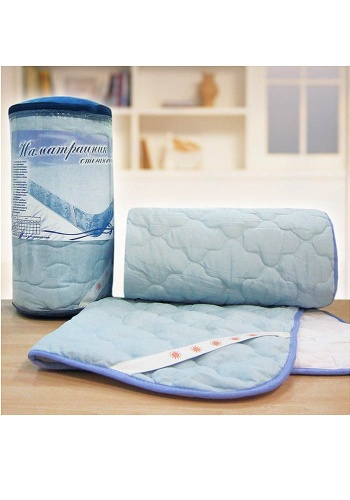 Состав:	
Ткань п/э, наполнитель силиконизированное волокно.
	Наматрасник имеет резинку на четырех углах для крепления к матрасу. Всесезонное использование. 
Наматрасник служит, в первую очередь, для создания условий хорошего сна. А здоровый сон, ка