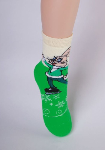 Состав: 
Хлопок 86%, 
Полиамид 13%, 
Эластан 1%
	Детские зимние плюшевые носки с персонажами из мультфильма «Ну, погоди!».