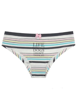 Состав:
Хлопок 95%,  
Эластан 5%
	Женские трусики из набивного полотна, декорированы атласным бантиком.