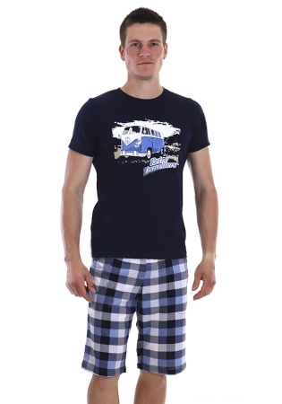 Состав:
Хлопок 100%
	Костюм состоит из  футболки и шорт. Футболка свободного кроя, с модным принтом, шорты, с удобными карманами. 

Обратите внимание: расцветка товара на сайте может отличаться от фактической расцветки. Оптовый склад оставляет з