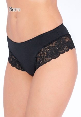 Состав:
Хлопок 95%
Эластан 5%
     Классические трусы-шорты из хлопка с эластаном, по бокам и сзади кружевные вставки, ажурная отделка края, низкая посадка.