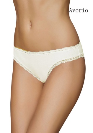 Состав:
Модал  95%
Эластан 5%
      Хлопковые трусы из модала, слипы средней посадки и декором из кружевной тесьмы по поясу и ножкам. Материал модал обладает высокой гигроскопичностью и воздухопроницаемостью. Для его производства изпользуется целлю