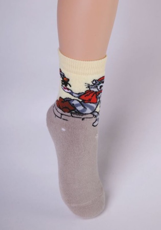 Состав: 
Хлопок 87%, 
Полиамид 12%, 
Эластан 1%
	Детские зимние плюшевые носки с персонажами из мультфильма «Простоквашино».