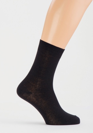 Состав: 
Хлопок 62%, 
Полиамид 20%,
Полиэфир 18%
	Демисезонный гладкий носок. Антикризисная цена!