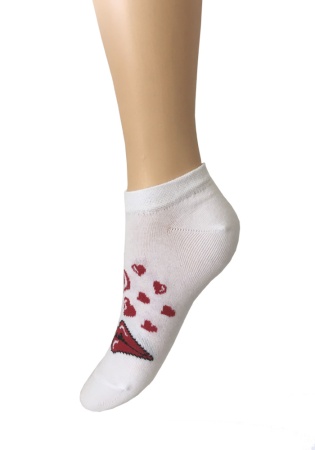 Состав:
Хлопок 79%
ПА 16%
Эластан 5%
	Носки гладкие короткие с рисунком на верхней части изделия.