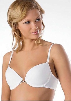 Состав:
Полиамид  65% 
Хлопок 25%
Эластан  10%
  Бюстгальтер из полотна и кружева с формованной чашкой. Дополнительно есть подушечки для эффекта Push-ap.