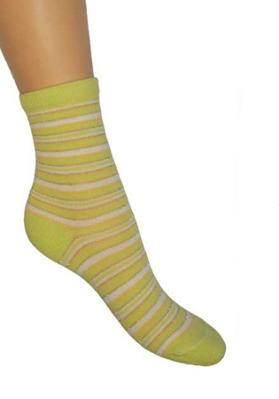 Состав: 
Хлопок: 74%, 
Полиамид: 24%, 
Эластан: 2%.
	Гладь. Компьютерный рисунок (полосы). Вплетение люрекса.