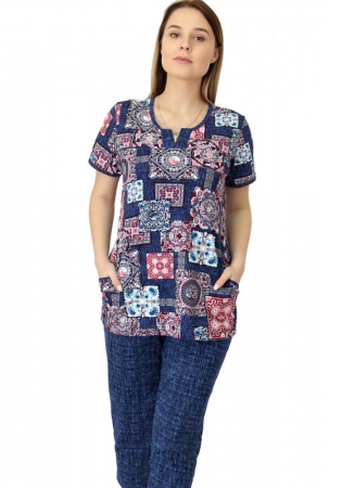 Состав: 
Хлопок 100% 
	Комплект женский. 

	Обратите внимание: расцветка товара на сайте может отличаться от фактической расцветки. Оптовый склад оставляет за собой право поставить товар любого цвета, который имеется на данный момент.	