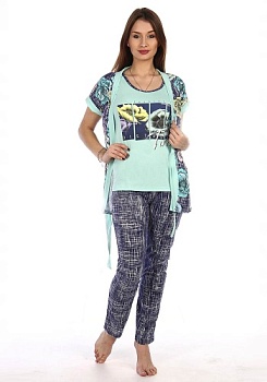 Состав:
Хлопок 100%
	Комплект состоит из майки, свободных брюк и укороченного  халата с запахом.
Обратите внимание: расцветка товара на сайте может отличаться от фактической расцветки. Оптовый склад оставляет за собой право поставить товар любого