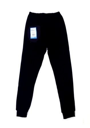 Состав:
Интерлок
Хлопок 100%
	Брюки трико для мальчика с манжетами внизу.