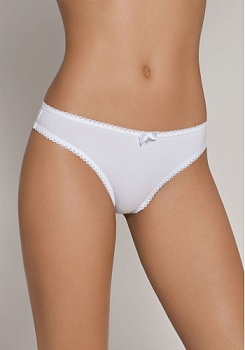 Состав: 
Хлопок 95%
Эластан 5%
     Слипы с декоративной резинкой по поясу и ножке, однотонные.